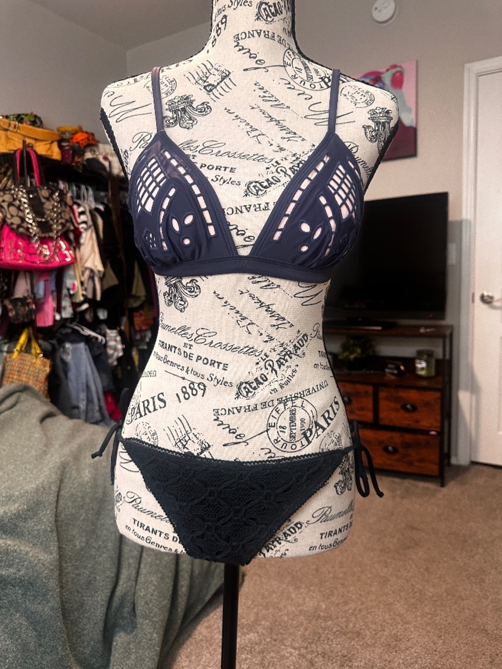Black Hollister New w/ Tags Bikini bottoms